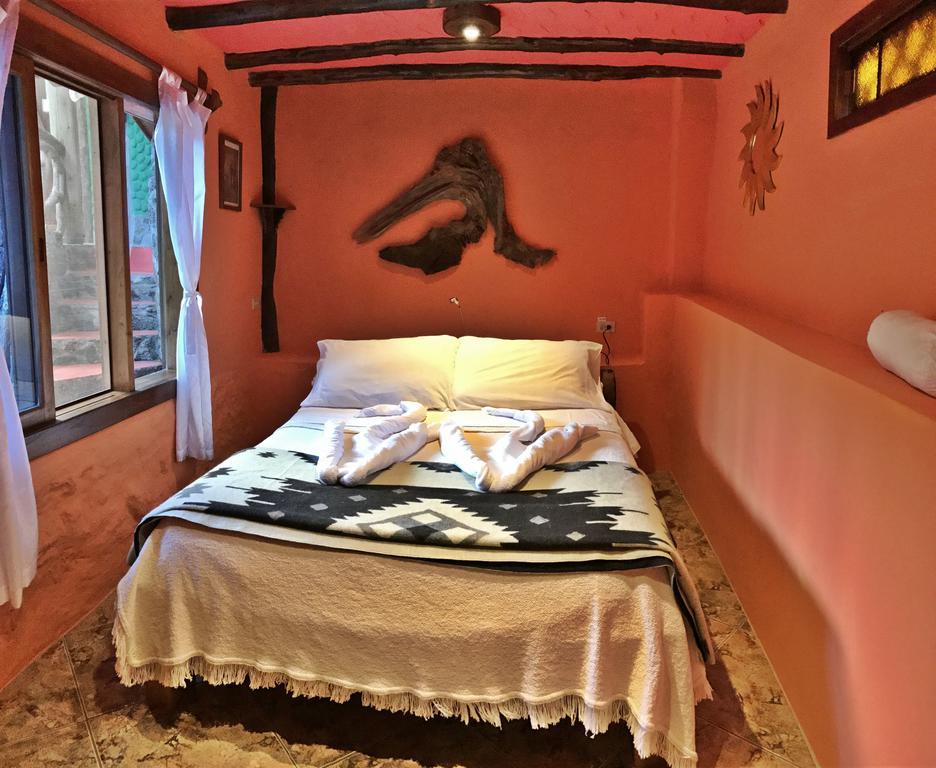 Lonesome George Ecolodge Puerto Ayora  Bagian luar foto