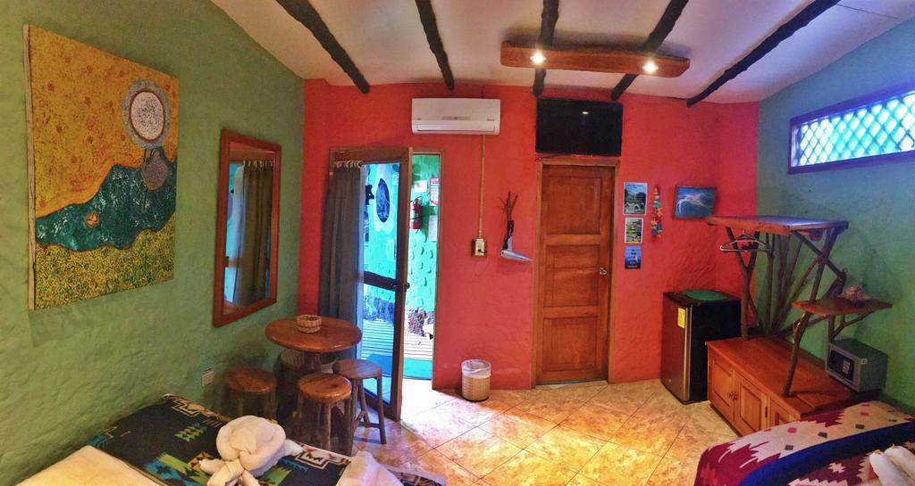 Lonesome George Ecolodge Puerto Ayora  Bagian luar foto
