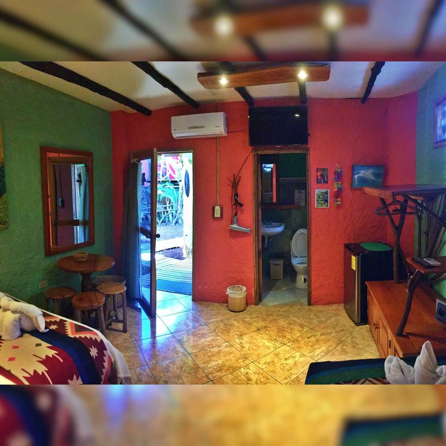 Lonesome George Ecolodge Puerto Ayora  Bagian luar foto
